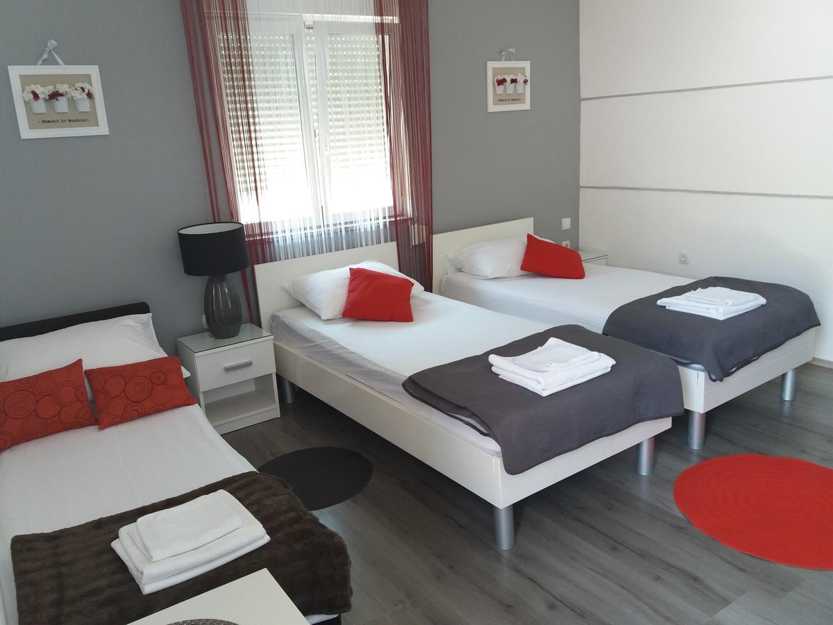 Apartments Benic Zadar Eksteriør bilde